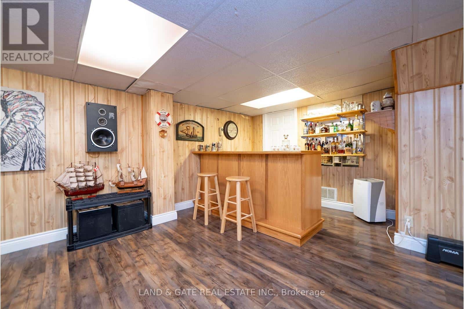 1301 GROVEDALE COURT — Pickering (Liverpool), Ontario - Photo 3 of 28