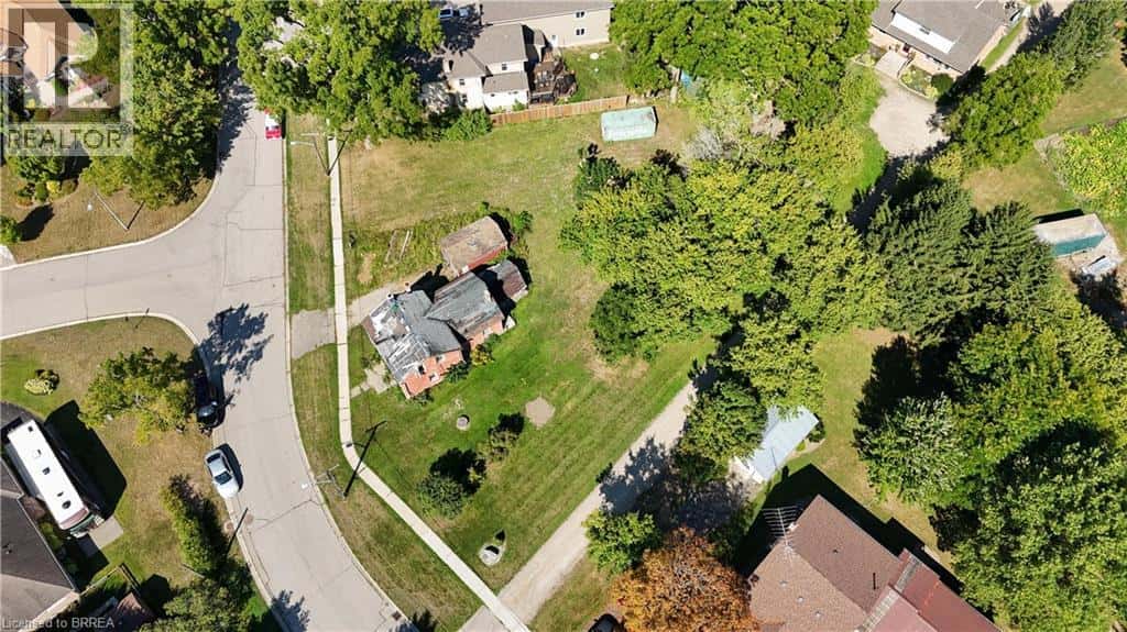 59 PROSPECT Street — Drumbo, Ontario - Photo 3 of 7