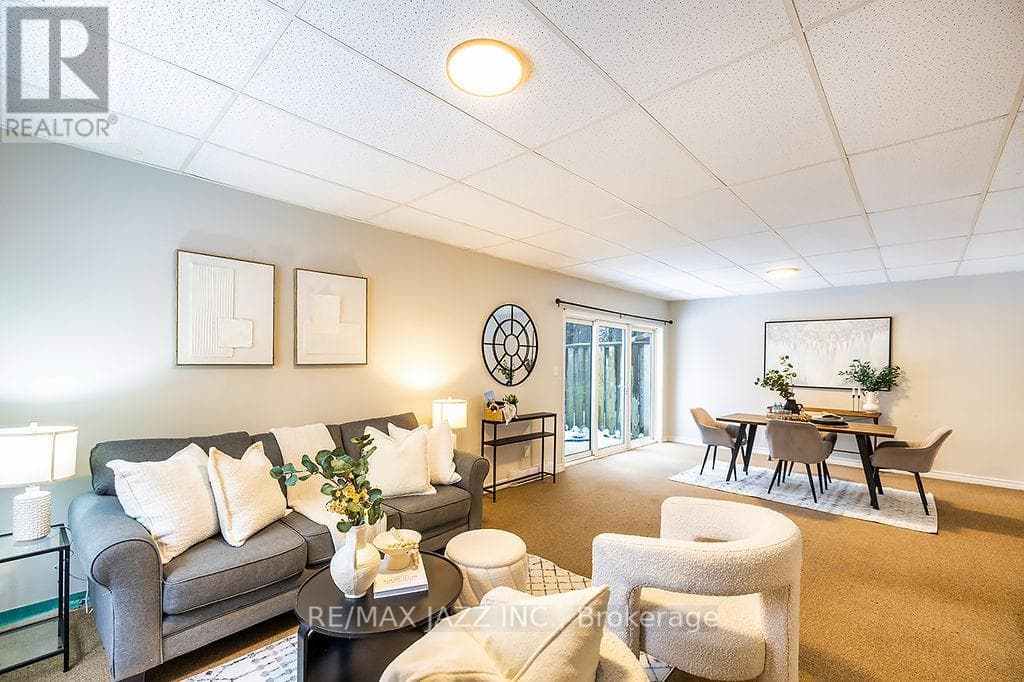 45 MILTON STREET — Bracebridge (Macaulay), Ontario - Main photo