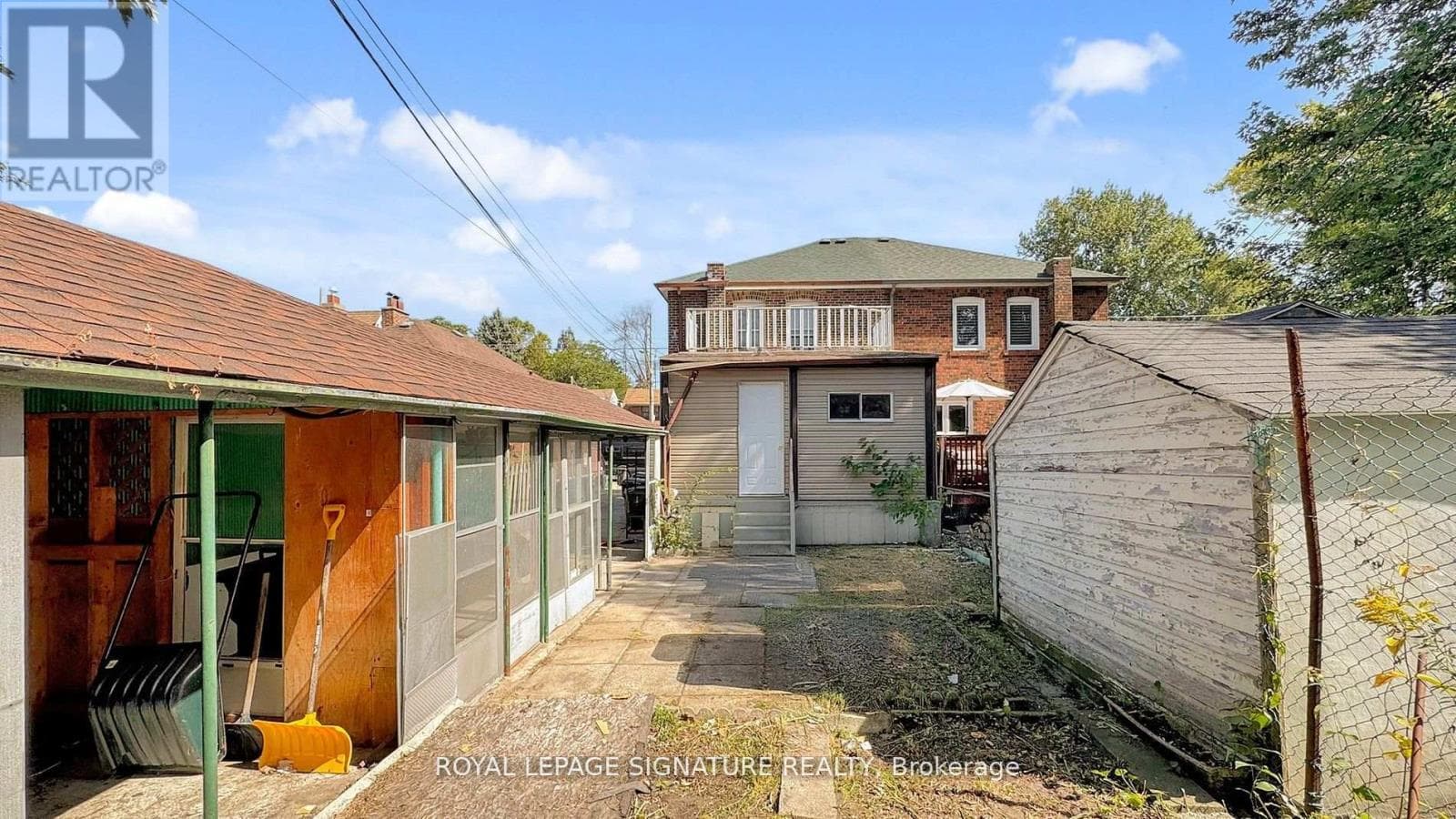 1130 WOODBINE AVENUE — Toronto (Danforth Village-East York), Ontario - Main photo