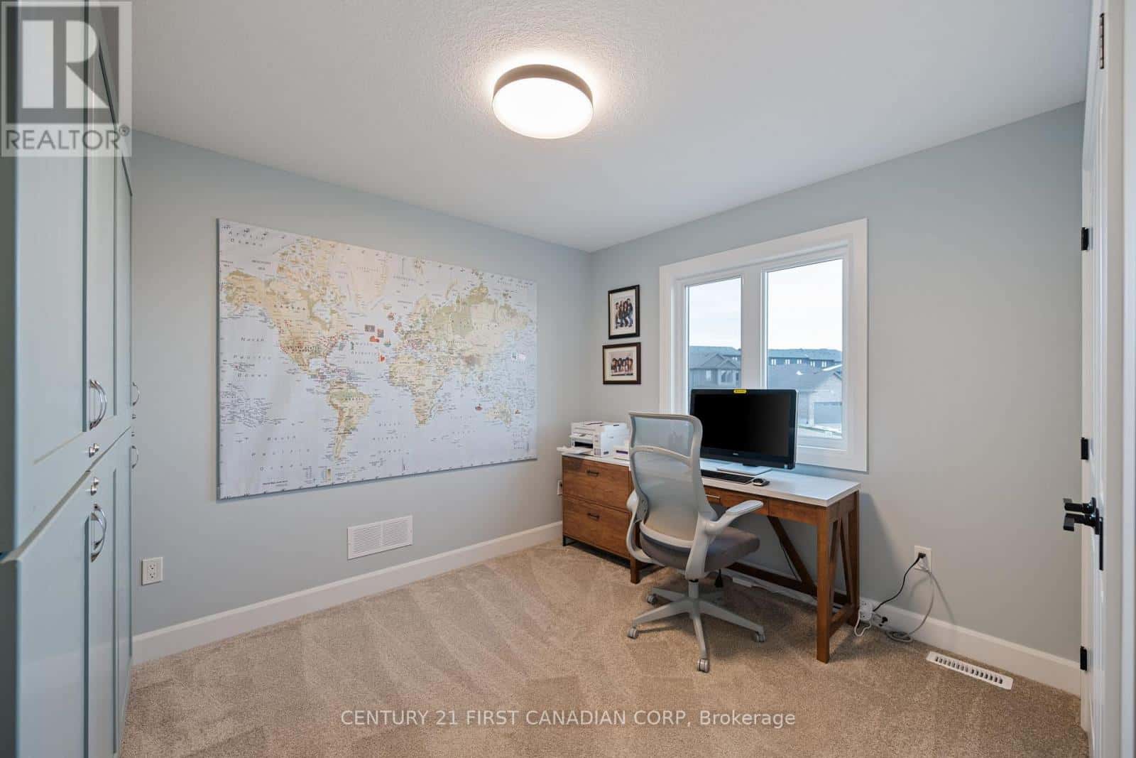 2190 LINKWAY BOULEVARD — London South (South A), Ontario - Photo 4 of 27