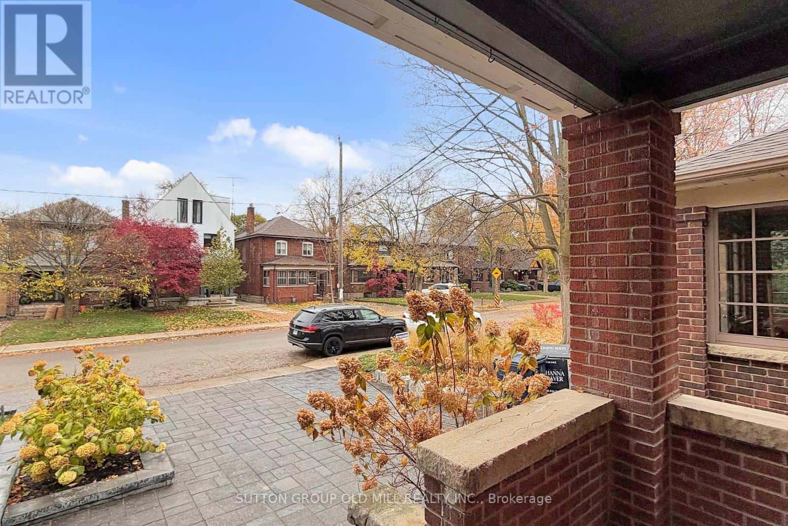 215 HUMBERCREST BOULEVARD — Toronto (Runnymede-Bloor West Village), Ontario - Photo 5 of 41