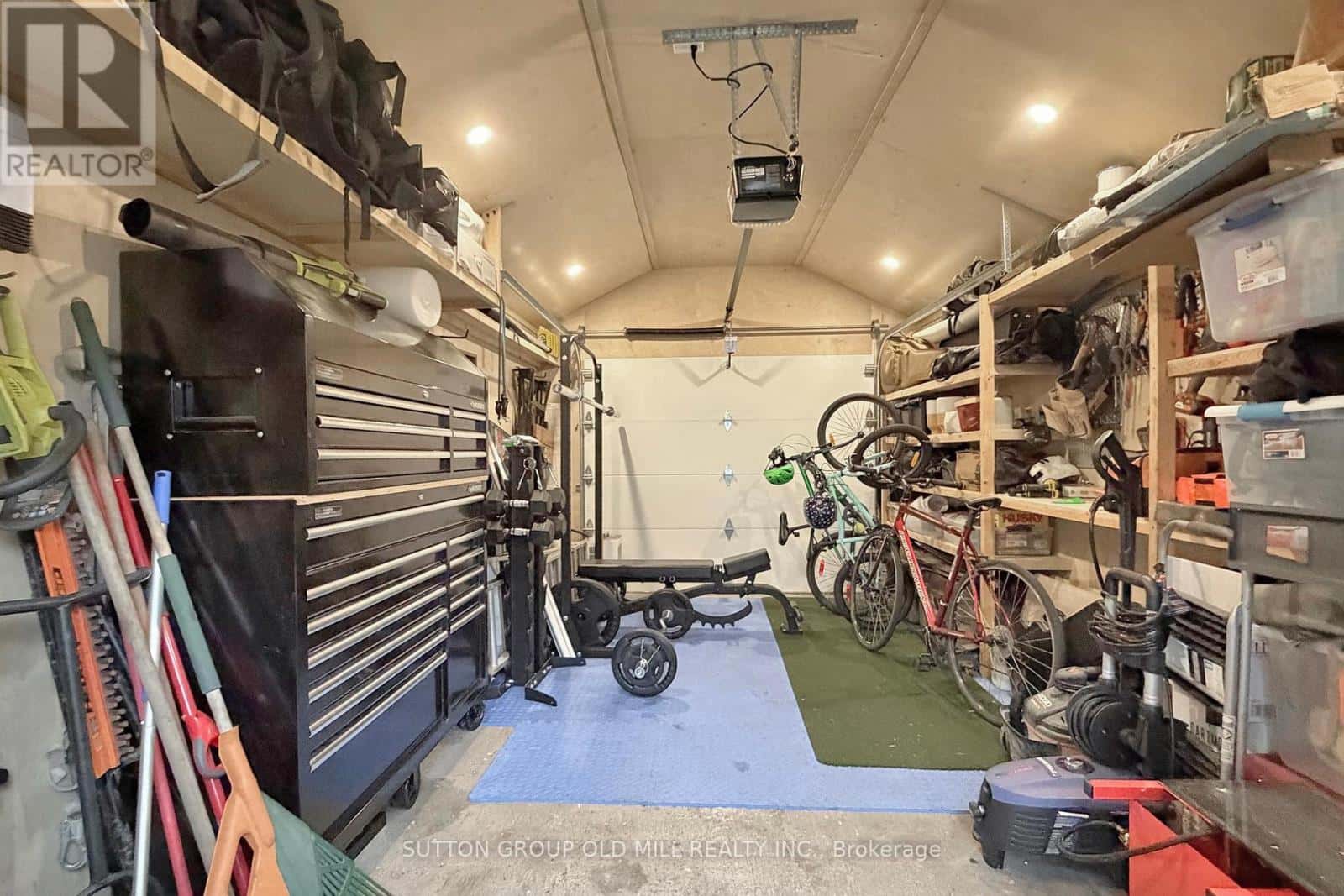 215 HUMBERCREST BOULEVARD — Toronto (Runnymede-Bloor West Village), Ontario - Photo 4 of 41