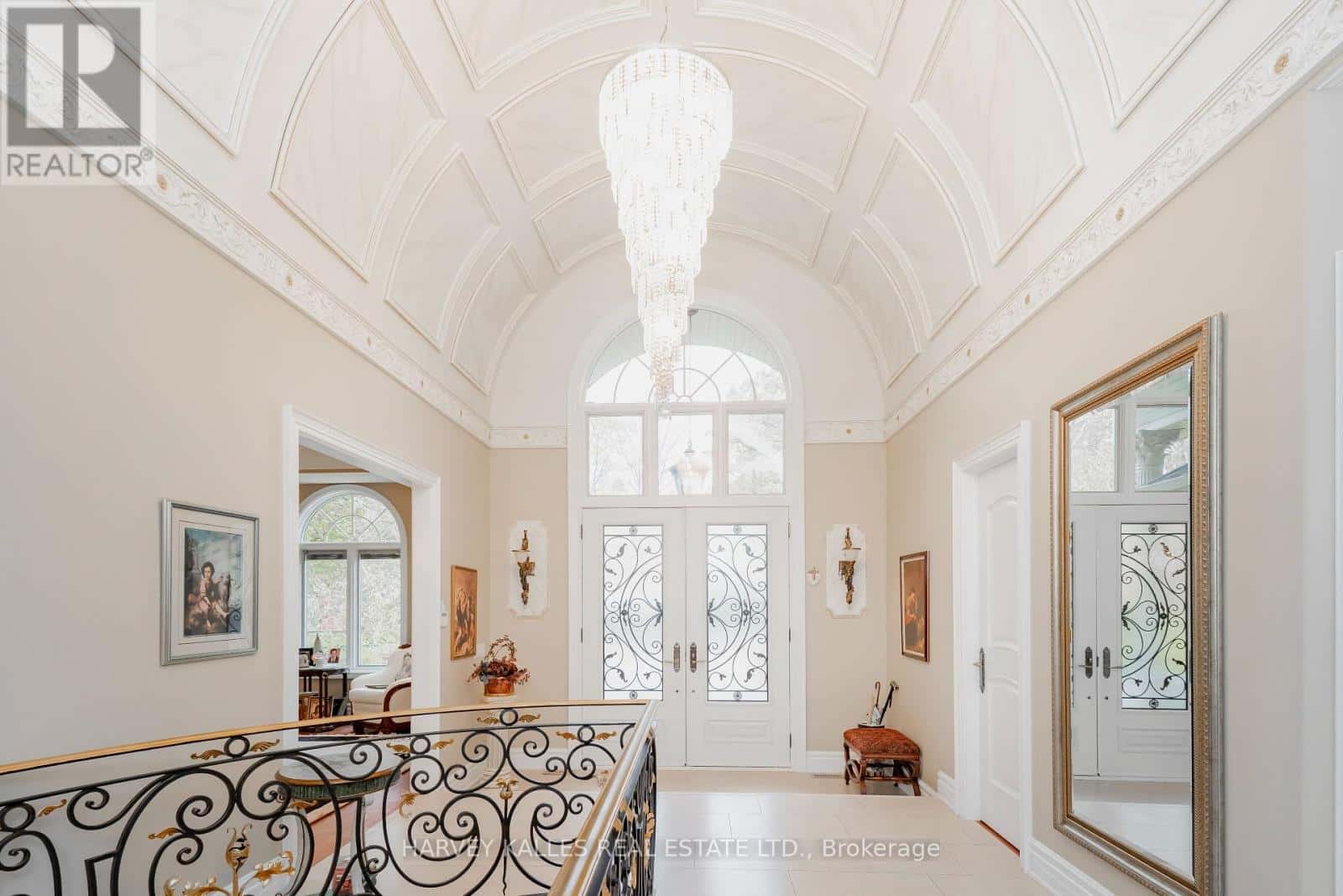 2370 HAMMOND ROAD — Mississauga (Sheridan), Ontario - Photo 5 of 47