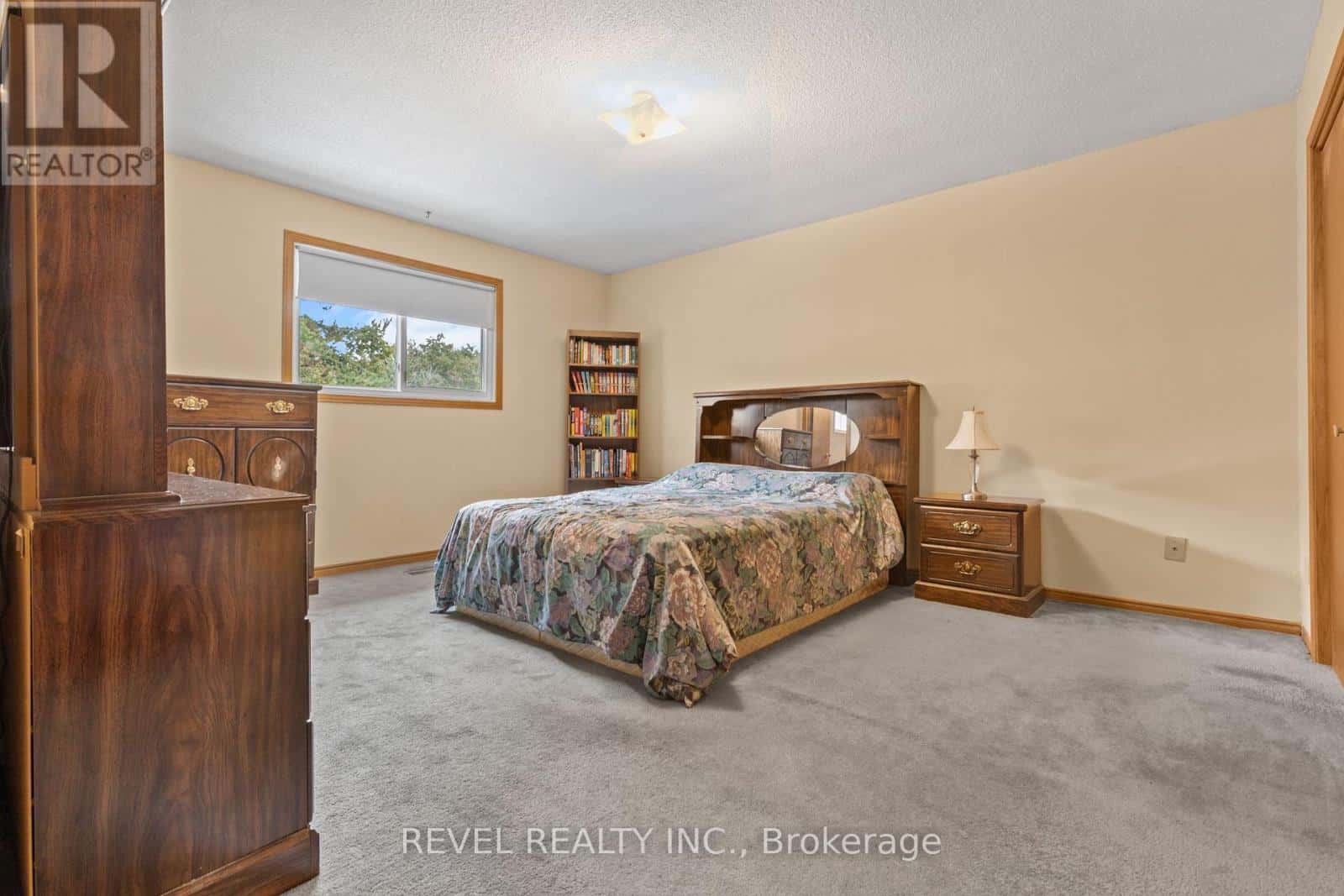 5 MCKEE DRIVE — Caledon (Caledon East), Ontario - Photo 4 of 45