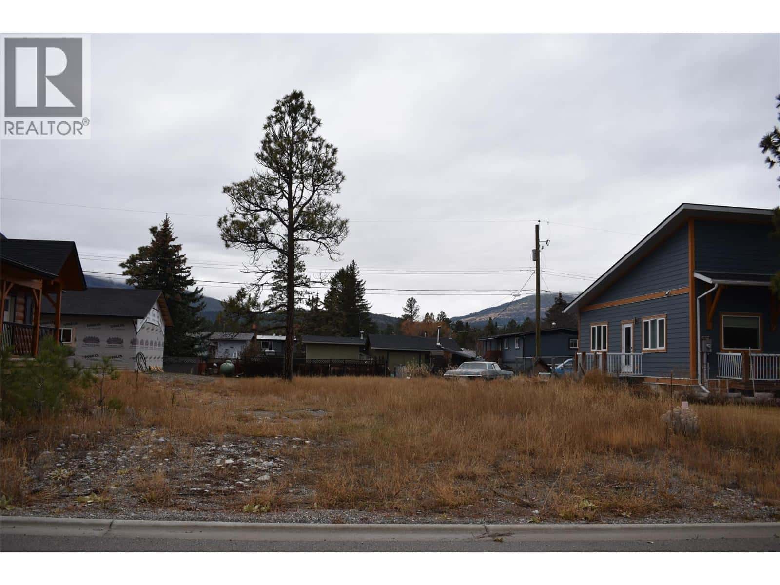 8775 Mountainview Street Lot# Lot 2 — Canal Flats, British Columbia - Photo 3 of 3