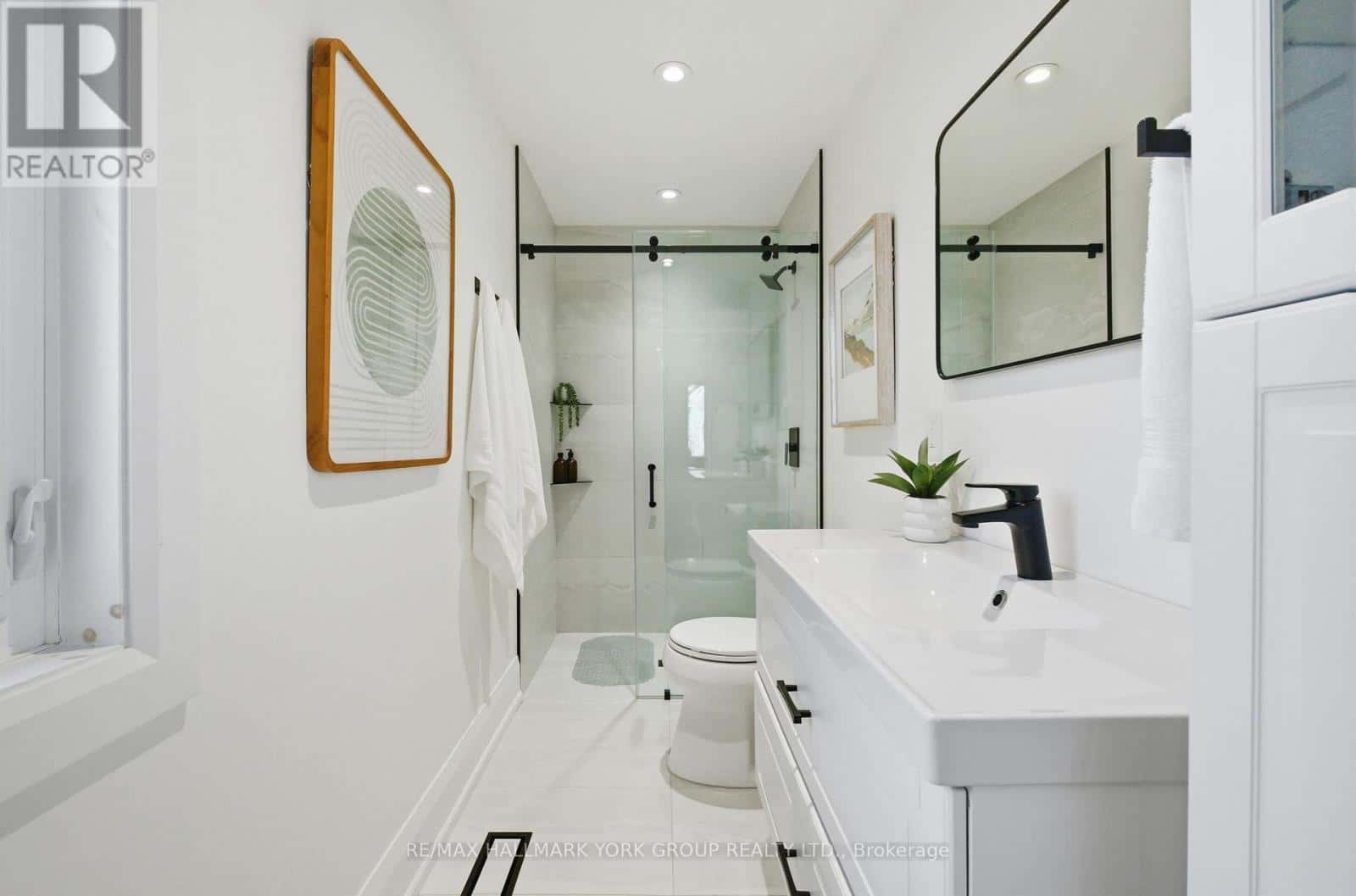 501 BAY STREET — Brock (Beaverton), Ontario - Photo 2 of 50