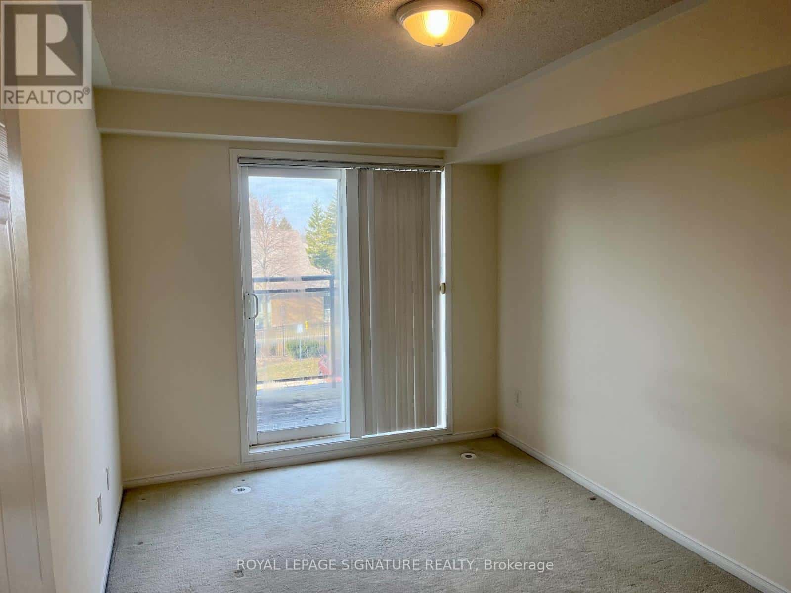 3 - 150 CHANCERY ROAD — Markham (Greensborough), Ontario - Photo 2 of 13