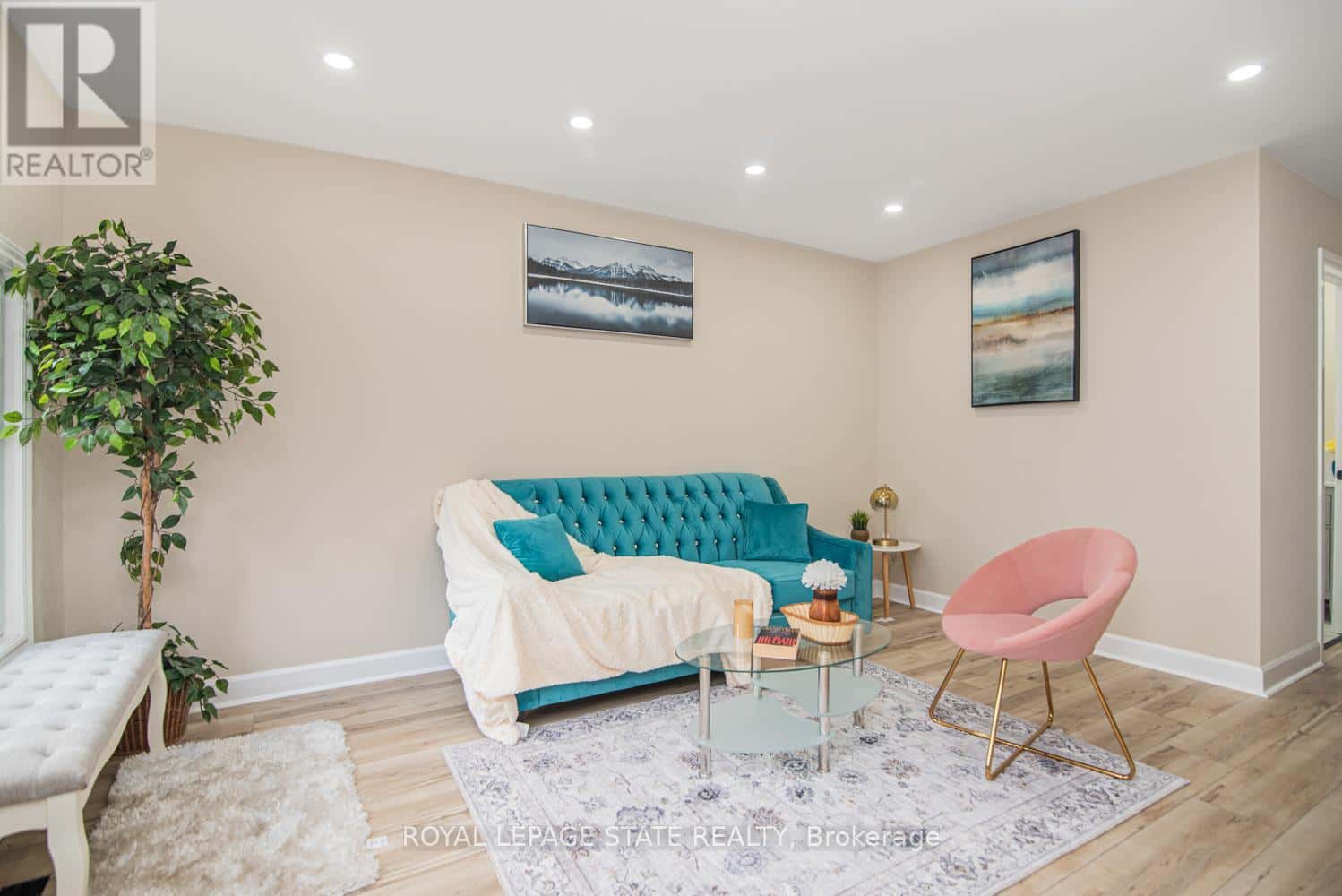 330 FAIRFIELD AVENUE — Hamilton (Homeside), Ontario - Photo 4 of 32