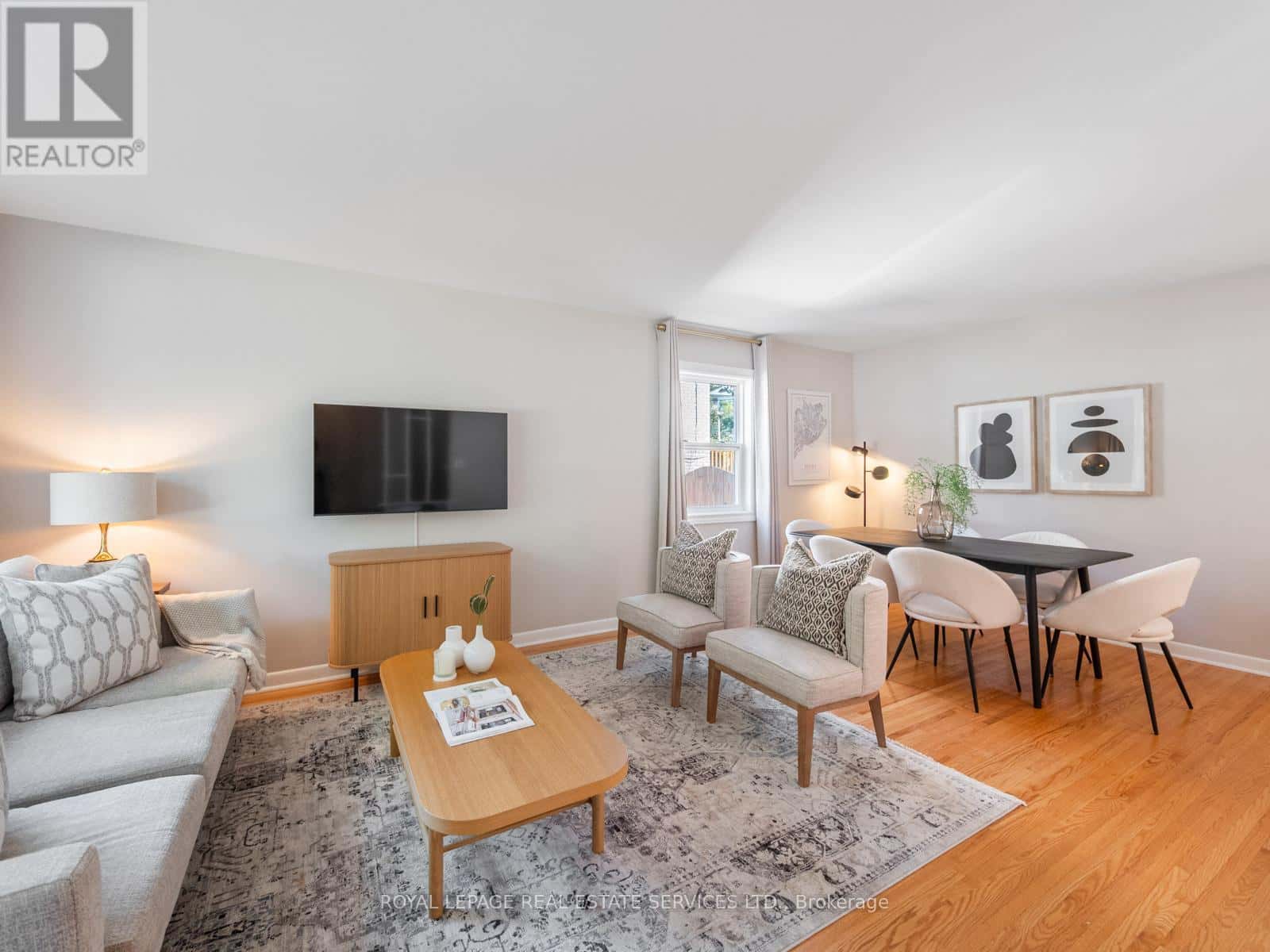 61 SKYLARK ROAD — Toronto (Lambton Baby Point), Ontario - Photo 3 of 40