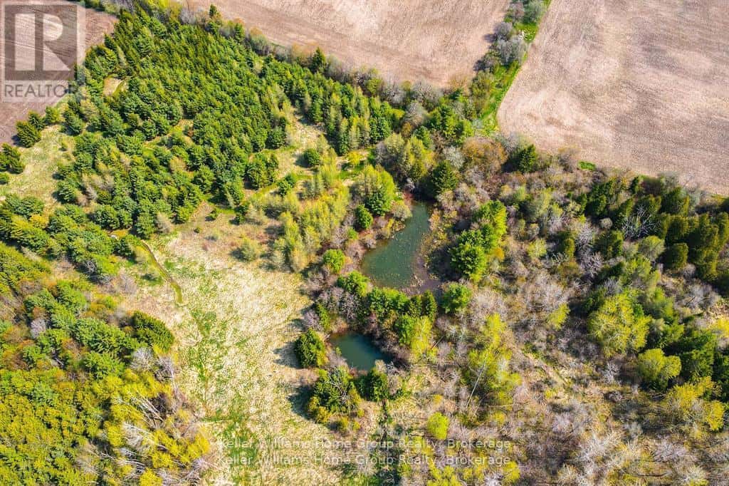 6895 SECOND LINE — Centre Wellington, Ontario - Photo 4 of 5