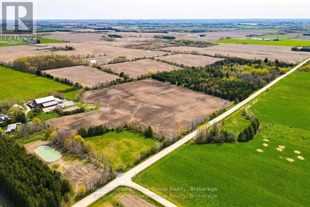 6895 SECOND LINE — Centre Wellington, Ontario - Photo 5 of 5