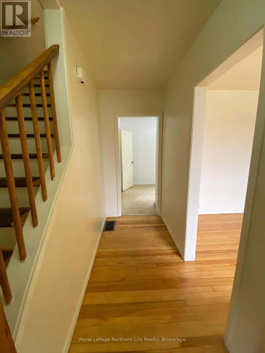 17 - 460 LAKE HEIGHTS ROAD — North Bay (Birchaven), Ontario - Photo 5 of 19