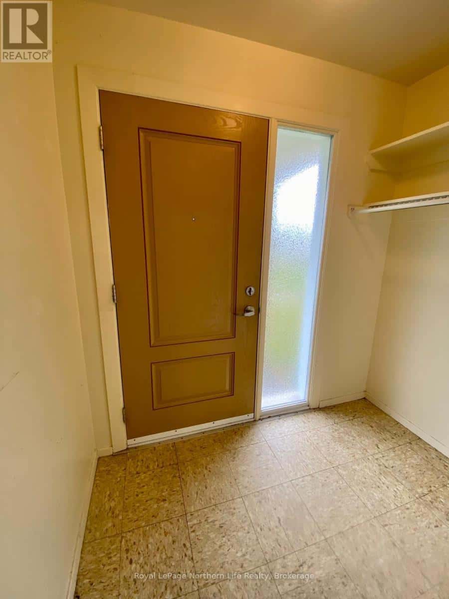 17 - 460 LAKE HEIGHTS ROAD — North Bay (Birchaven), Ontario - Photo 3 of 19