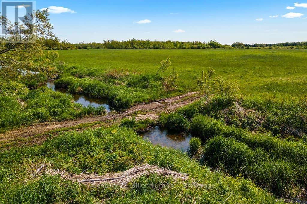 375533 6TH LINE — Amaranth, Ontario - Photo 5 of 34