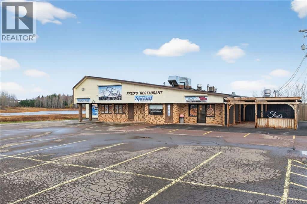 2470 Ch Acadie — Cap-Pelé, New Brunswick - Photo 3 of 50