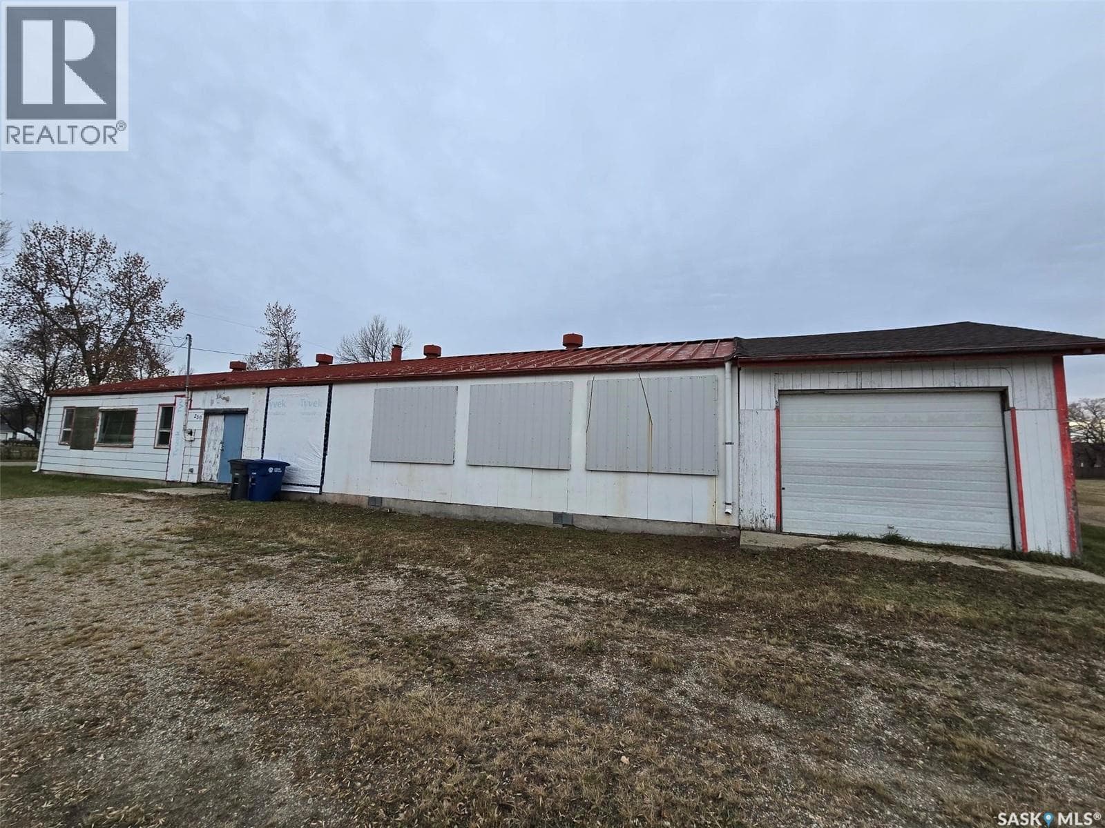 250 4th AVENUE — Broadview, Saskatchewan - Main photo