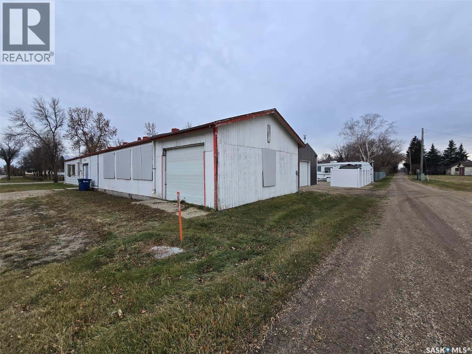 250 4th AVENUE — Broadview, Saskatchewan - Photo 5 of 20