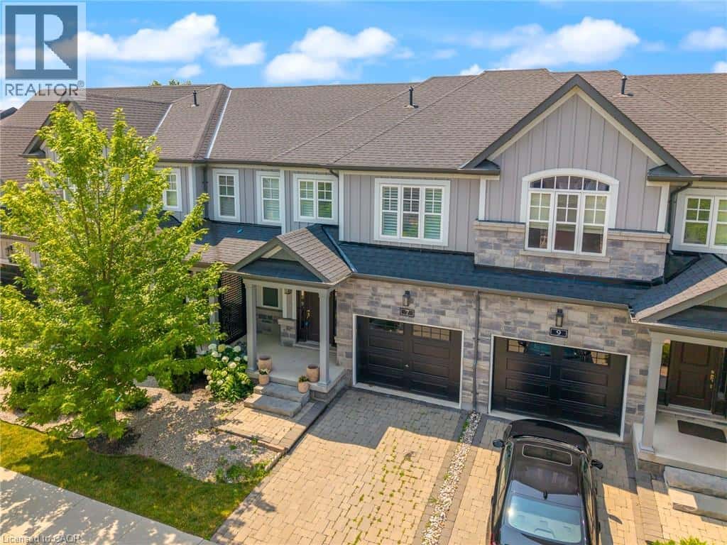 7 WINDSOR Circle — Niagara-on-the-Lake, Ontario - Photo 4 of 37