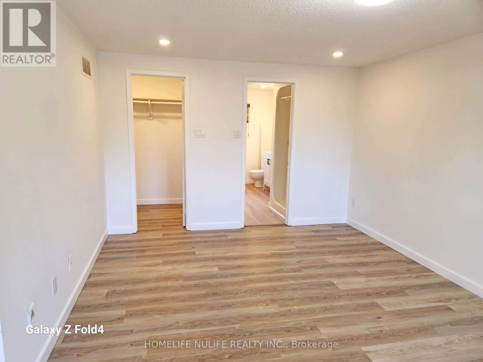 942 SNOWBIRD STREET — Oshawa (Northglen), Ontario - Photo 5 of 6