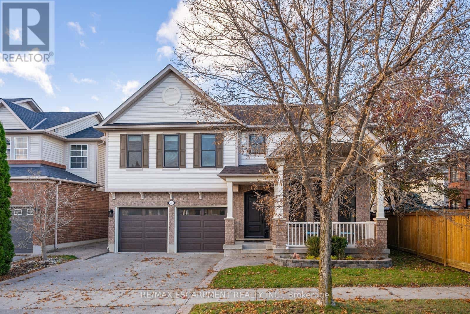 1351 MCGUFFIN GATE — Milton (BE Beaty), Ontario - Photo 3 of 50