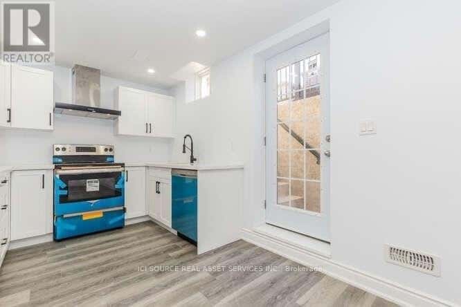 BSMT - 146 GOODWIN CRESCENT — Milton (FO Ford), Ontario - Photo 3 of 17