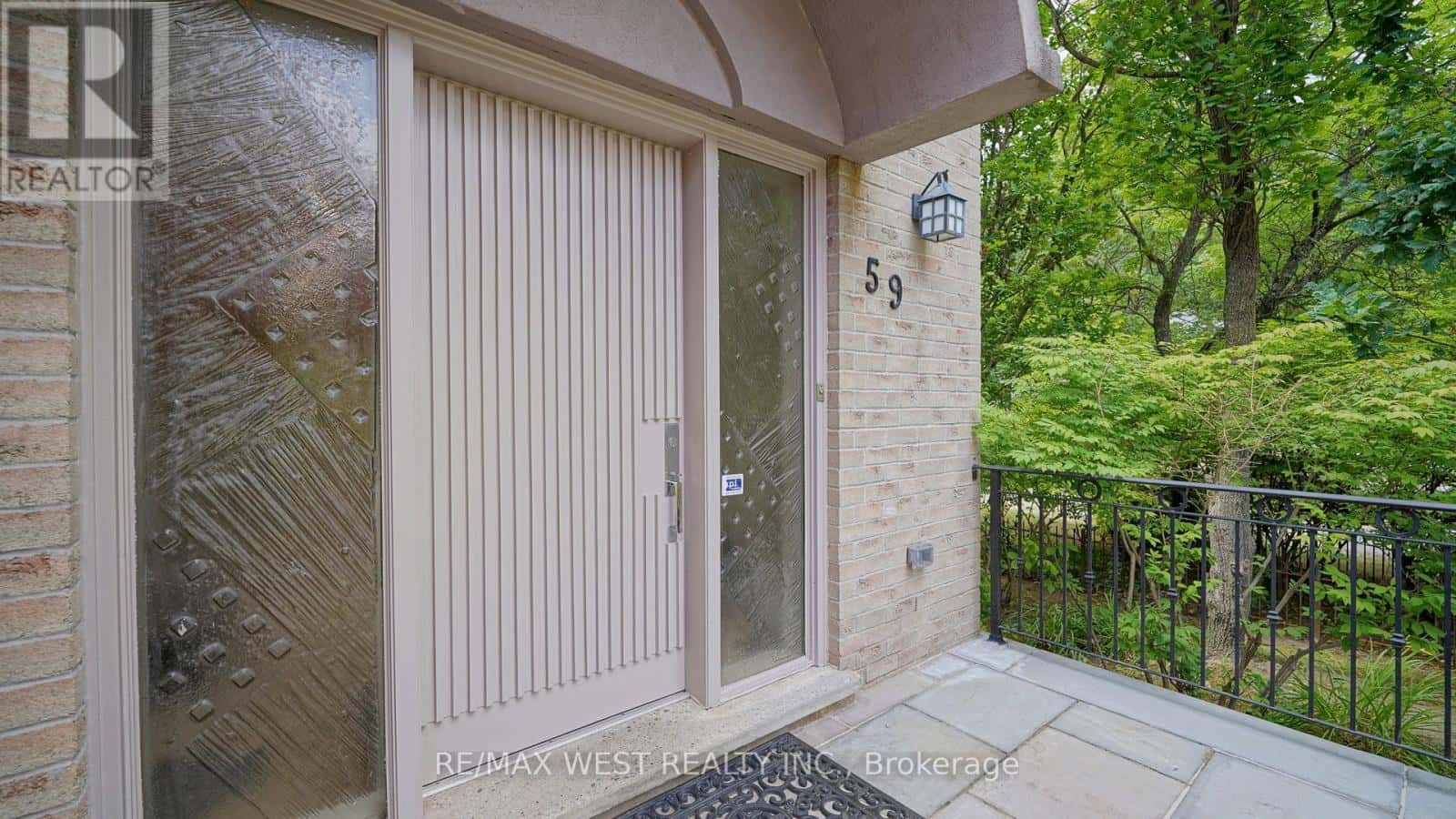 59 LAMBERT ROAD — Markham (Thornlea), Ontario - Photo 3 of 44