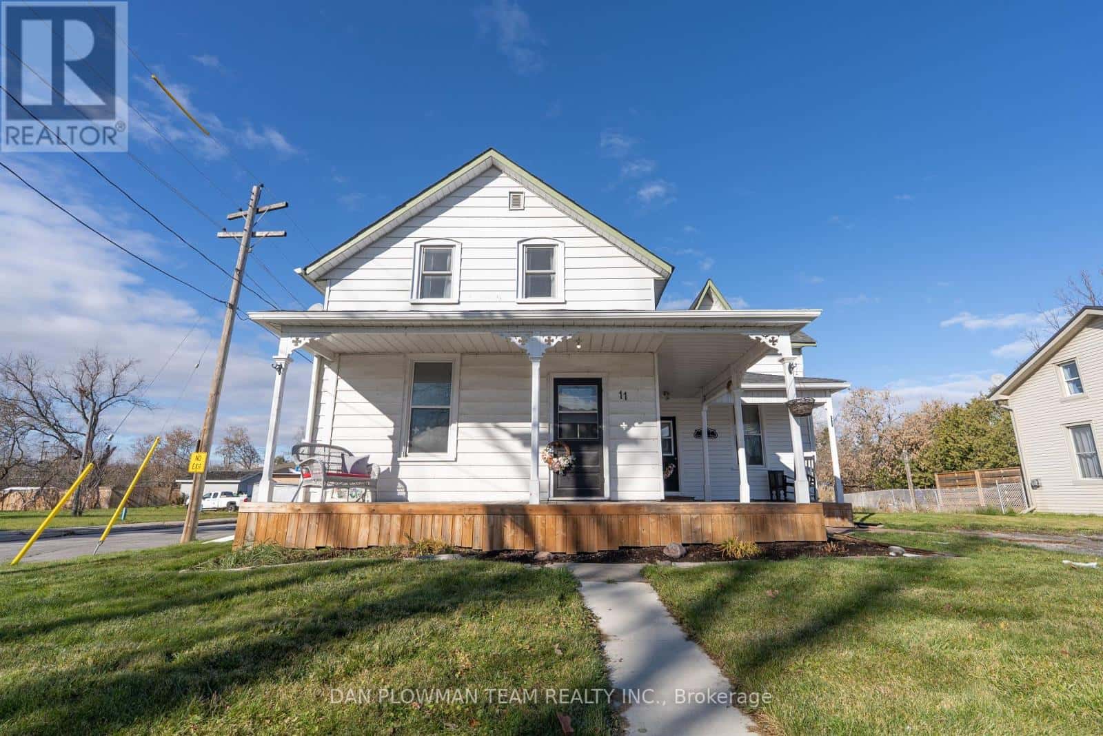 11 KING STREET W — Kawartha Lakes (Omemee), Ontario - Photo 3 of 48