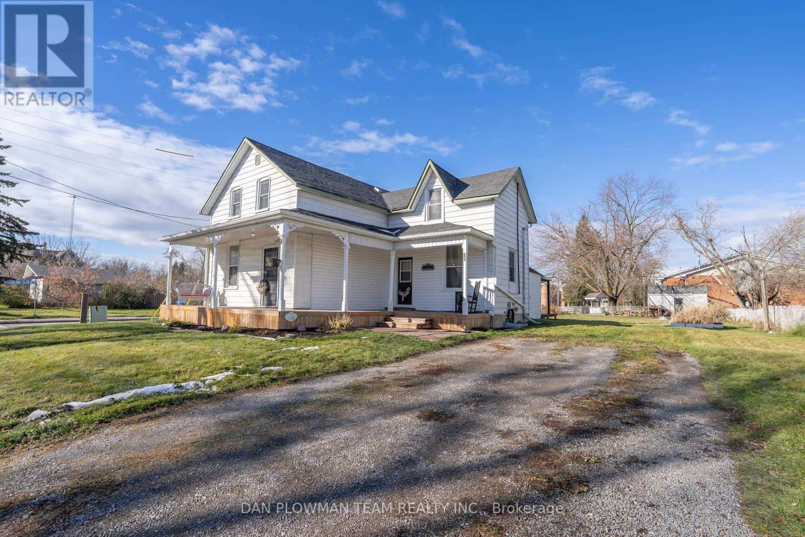 11 KING STREET W — Kawartha Lakes (Omemee), Ontario - Photo 4 of 48