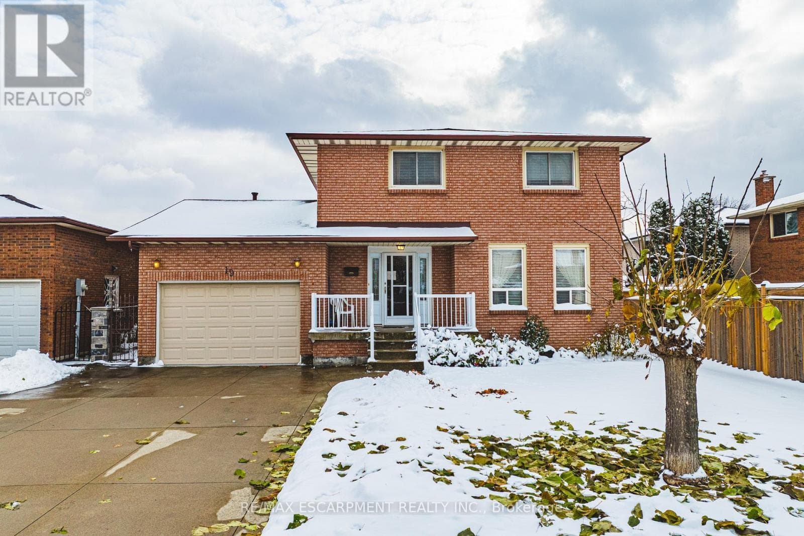 19 HADELAND AVENUE — Hamilton (Gilbert), Ontario - Main photo