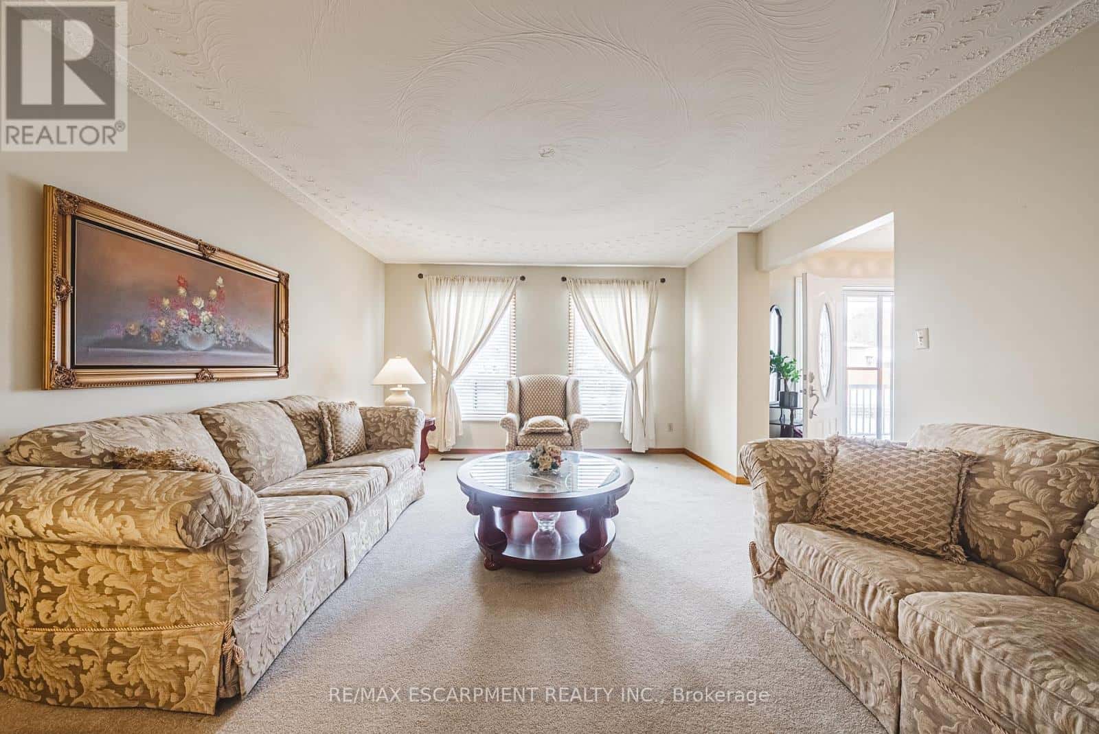 19 HADELAND AVENUE — Hamilton (Gilbert), Ontario - Photo 4 of 28