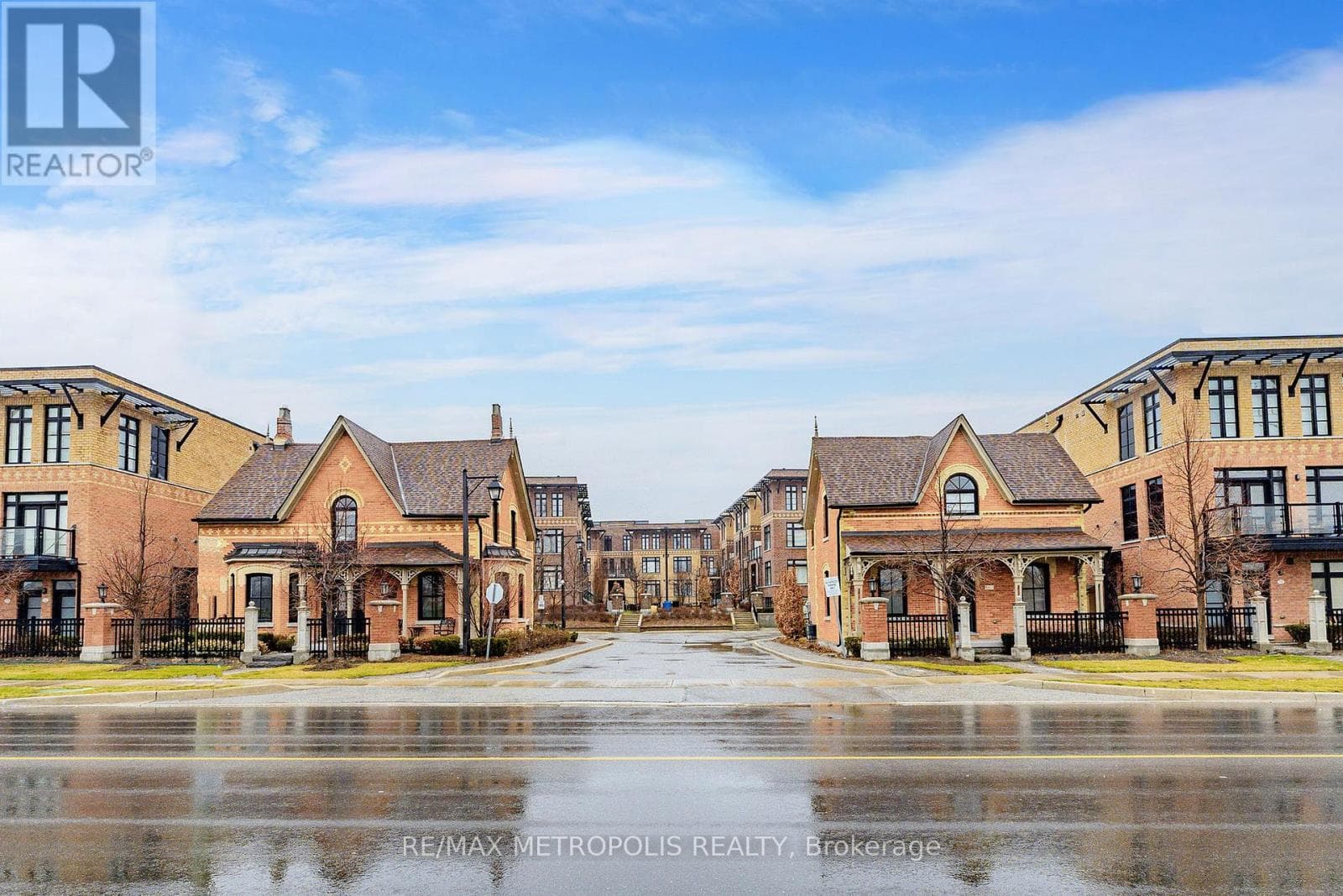 1 - 8171 KIPLING AVENUE — Vaughan (West Woodbridge), Ontario - Main photo