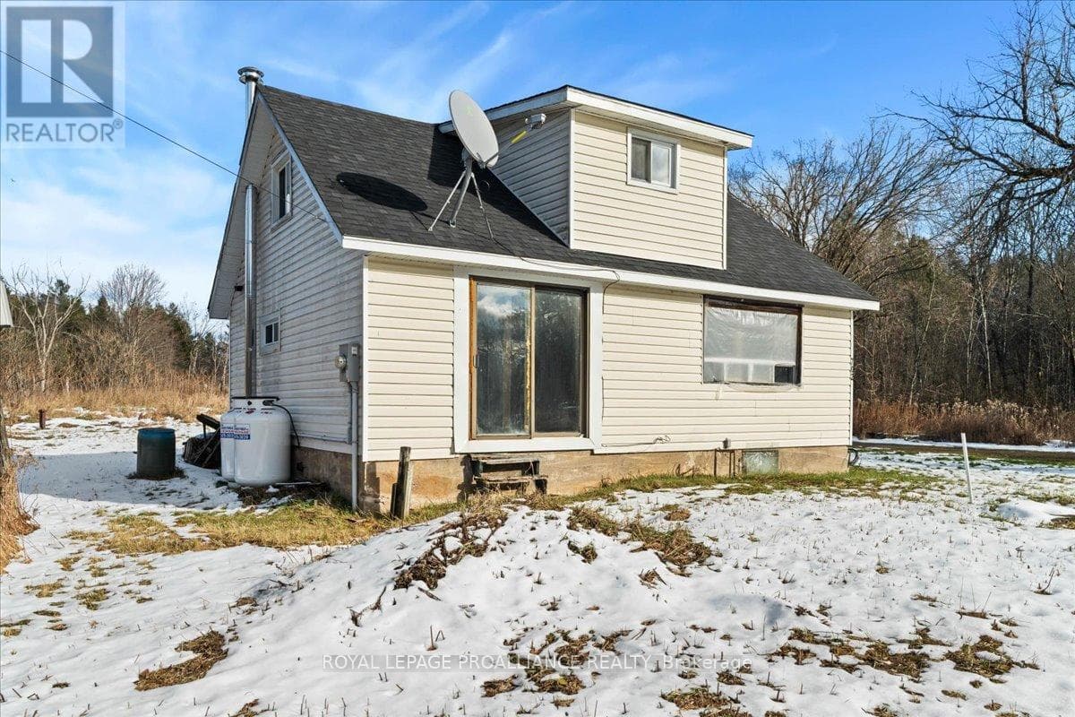 702 FRENCH SETTLEMENT ROAD N — Tweed (Elzevir (Twp)), Ontario - Main photo