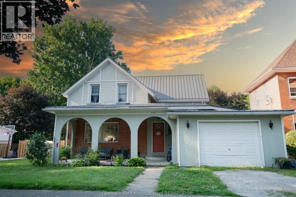 232 HUGHES STREET — Dresden, Ontario - Main photo