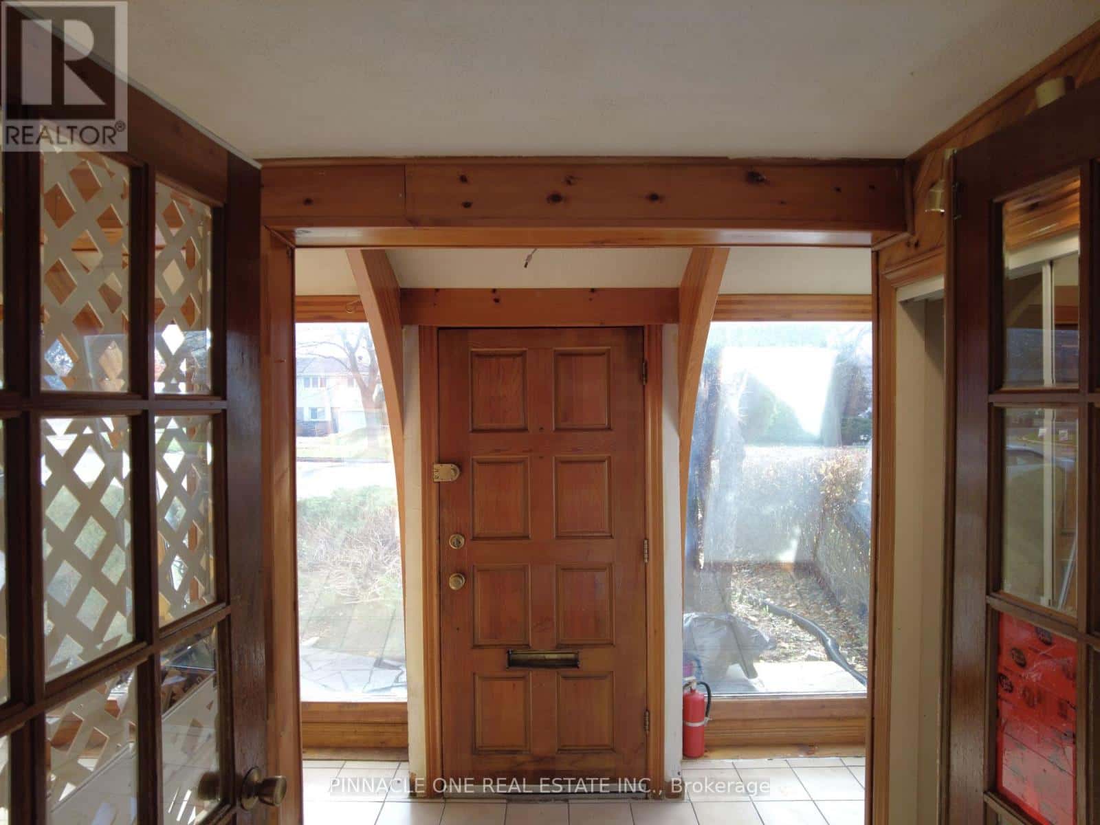 76 SEALSTONE TERRACE — Toronto (Morningside), Ontario - Photo 4 of 29