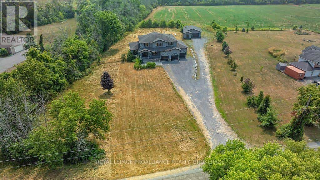 1058 LUCAS ROAD — Loyalist (Lennox and Addington - South), Ontario - Photo 2 of 49