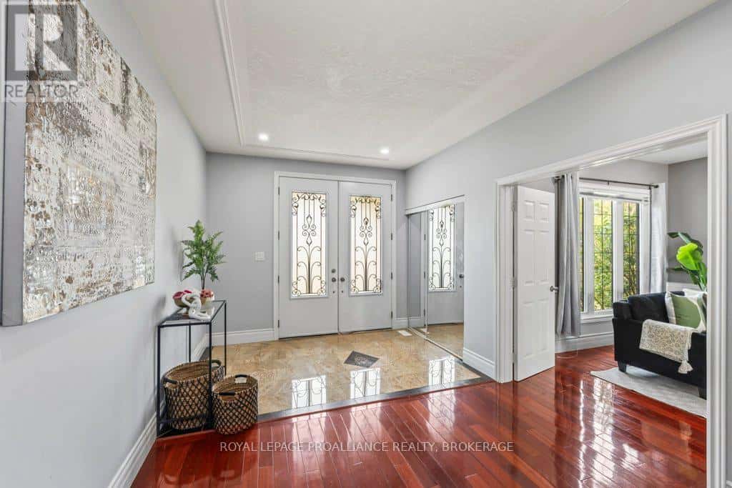 1058 LUCAS ROAD — Loyalist (Lennox and Addington - South), Ontario - Photo 3 of 49