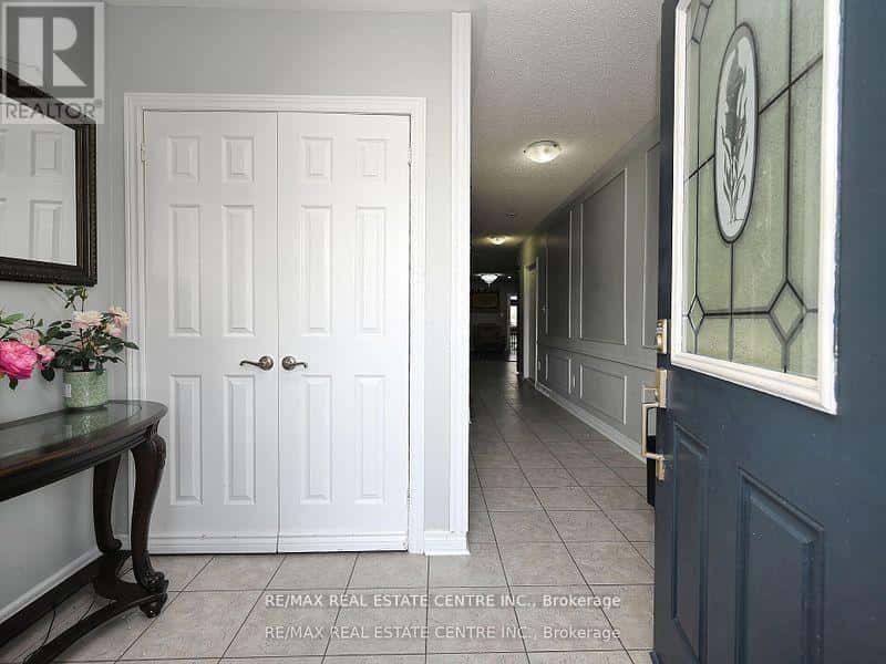 1162 TUPPER DRIVE — Milton (CL Clarke), Ontario - Photo 5 of 49