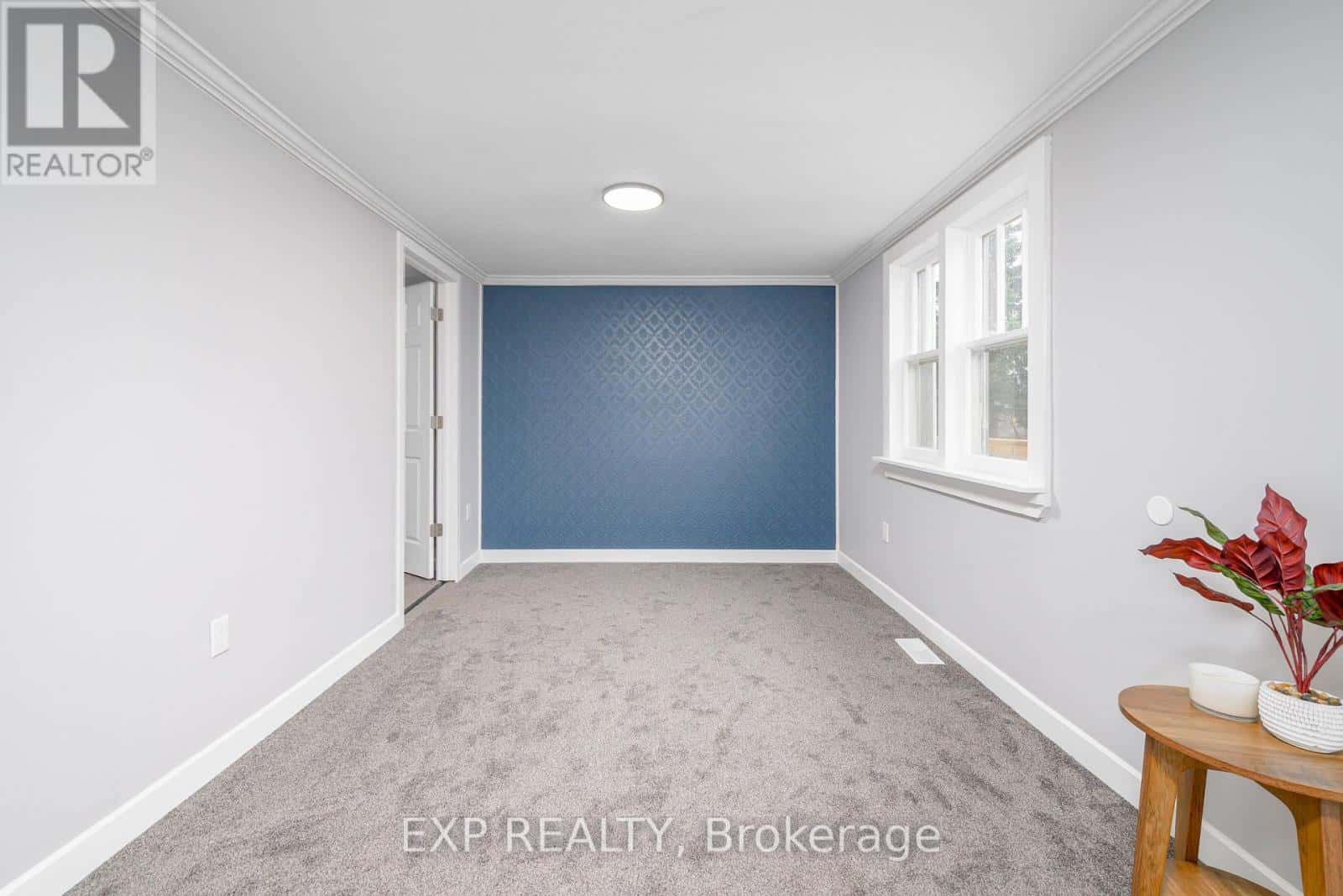 46 YOUNG STREET — Hastings Highlands (Monteagle Ward), Ontario - Photo 5 of 49