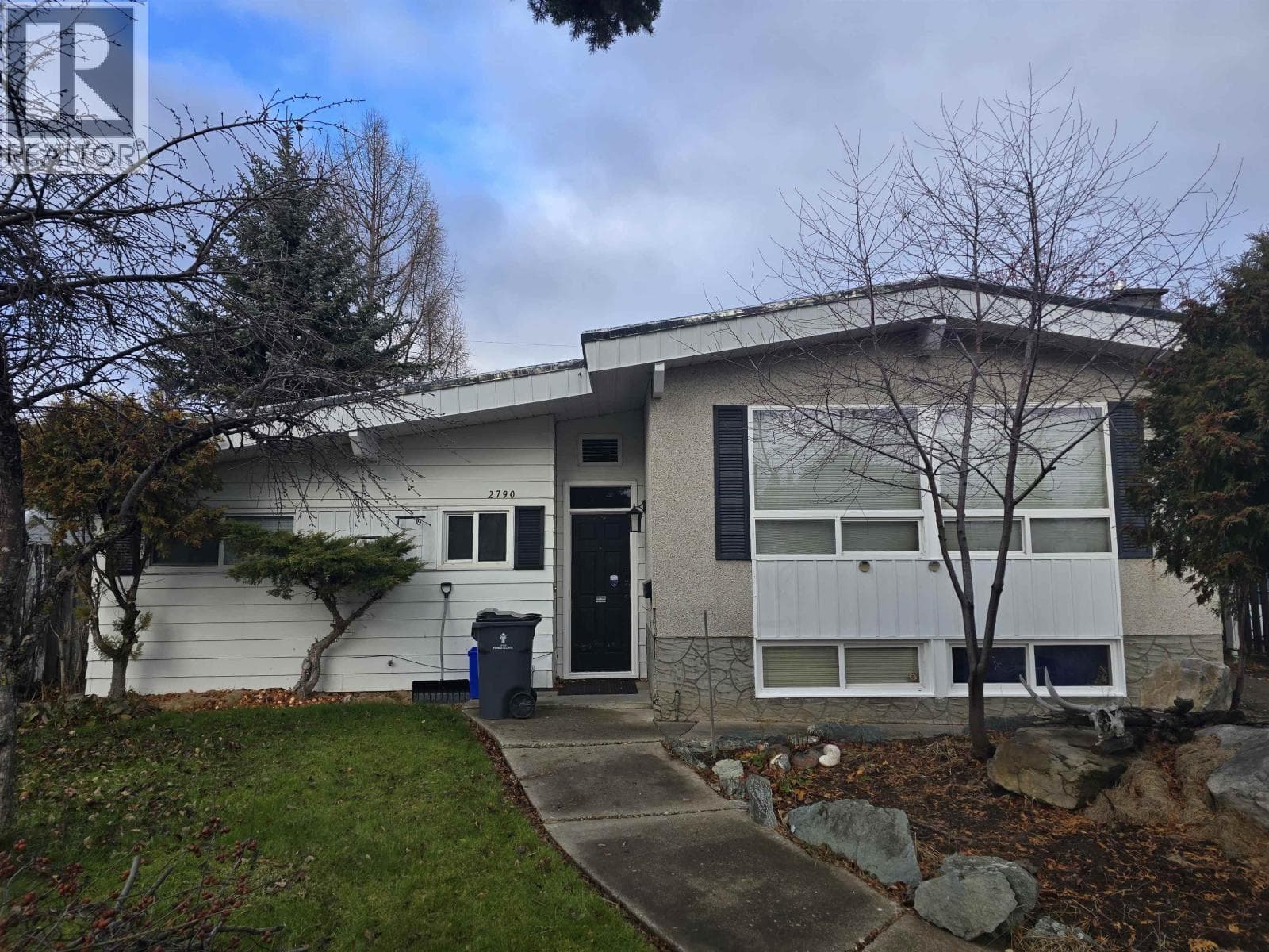 2790 FAIRVIEW CRESCENT — Prince George, British Columbia - Main photo