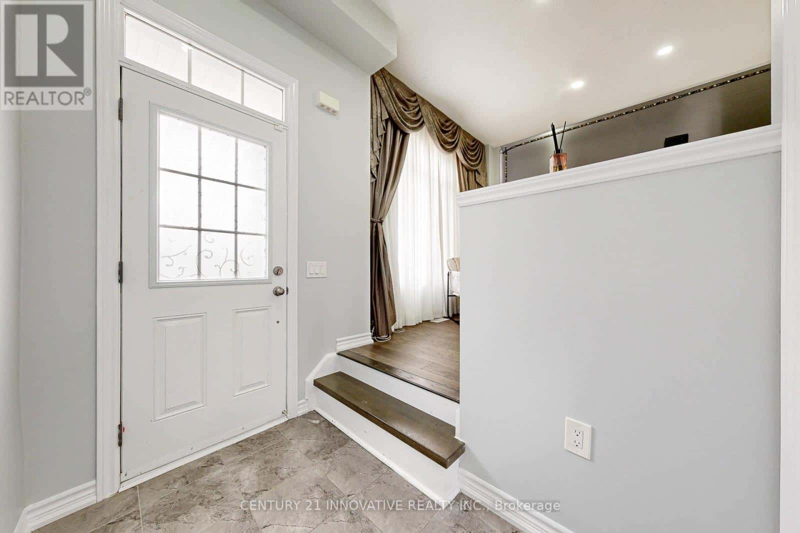 2115 BROCK ROAD — Pickering (Brock Ridge), Ontario - Photo 4 of 40