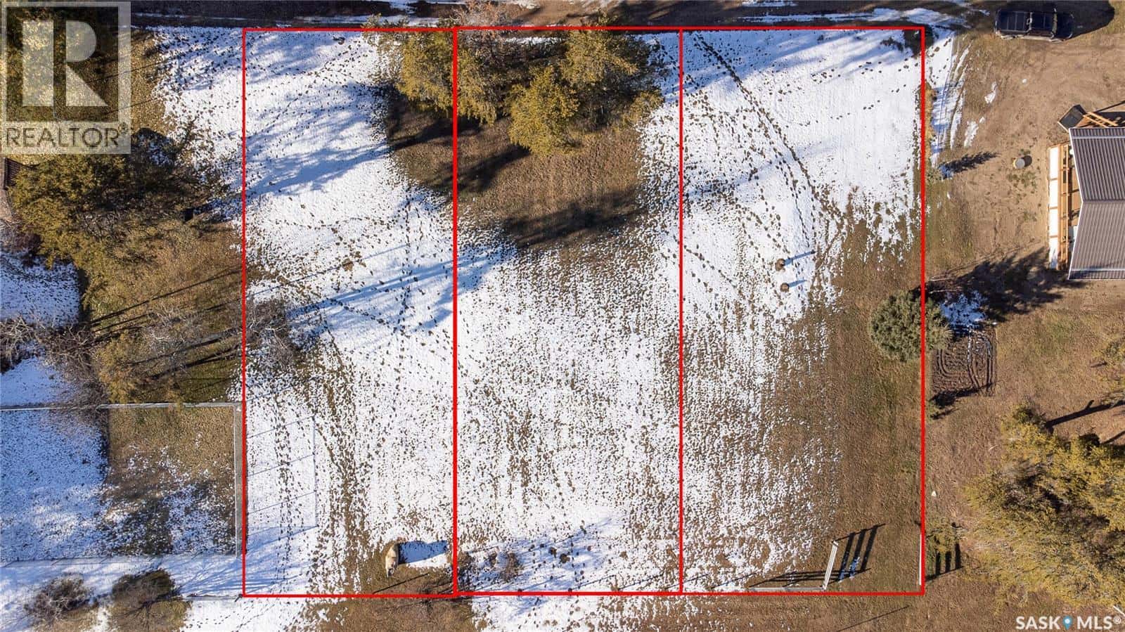 7 Main STREET — Pierceland, Saskatchewan - Photo 2 of 4