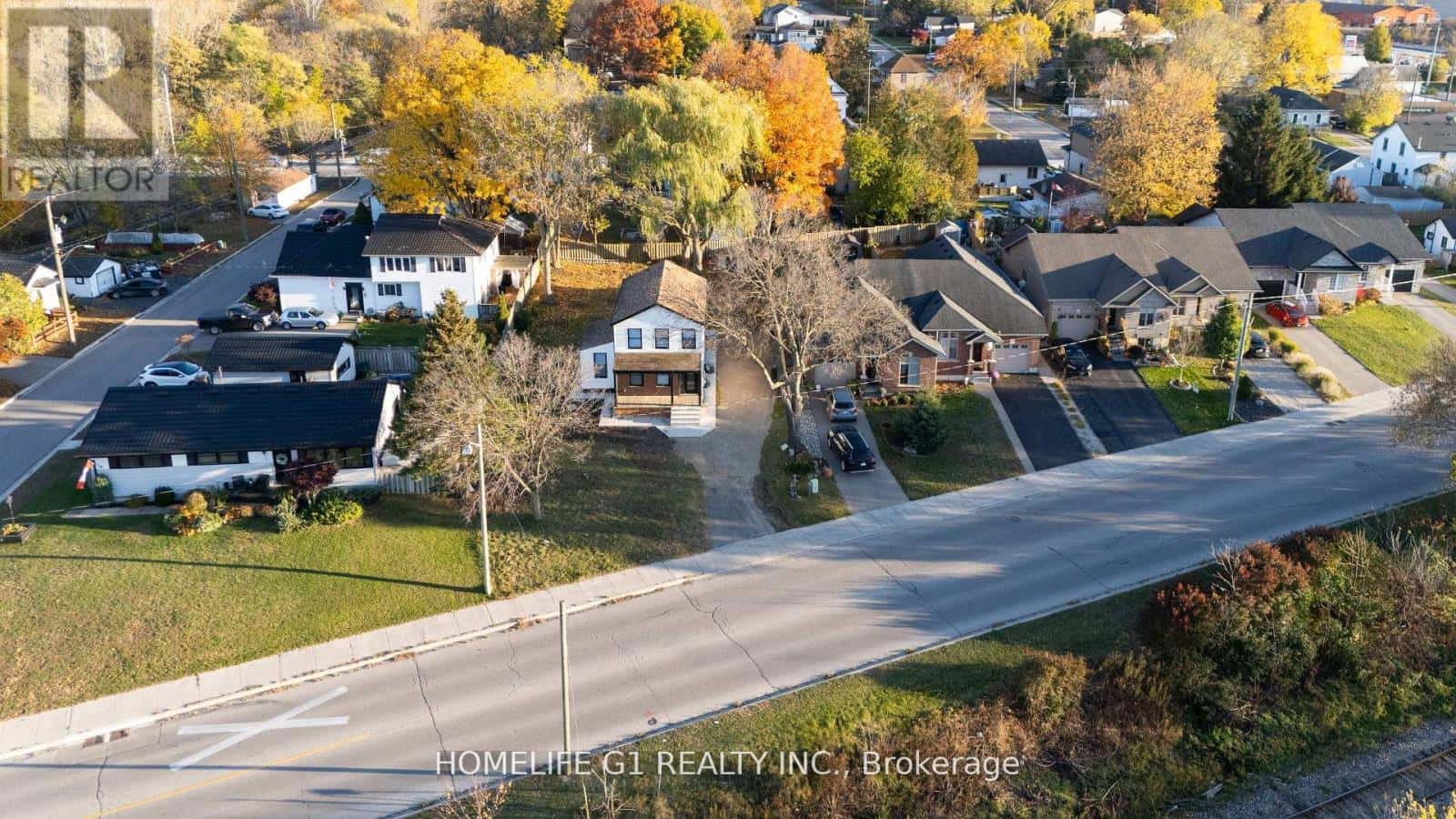 241 West Charles Street West