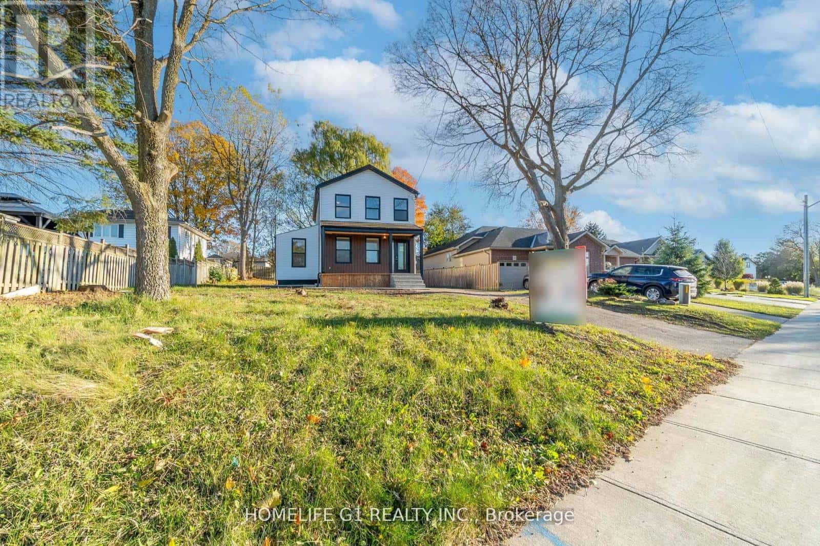 241 CHARLES STREET W — Ingersoll (Ingersoll - South), Ontario - Photo 5 of 28