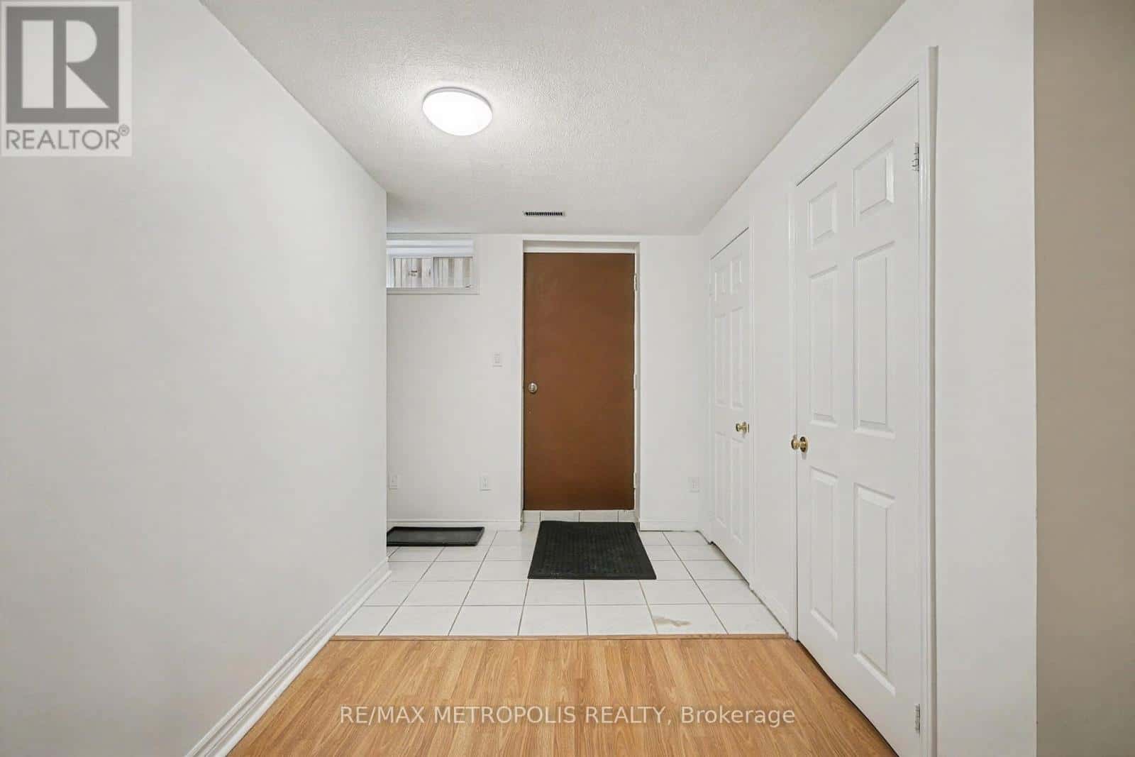 BSMT - 1105 PETUNIA PLACE — Pickering (Rougemount), Ontario - Photo 4 of 25