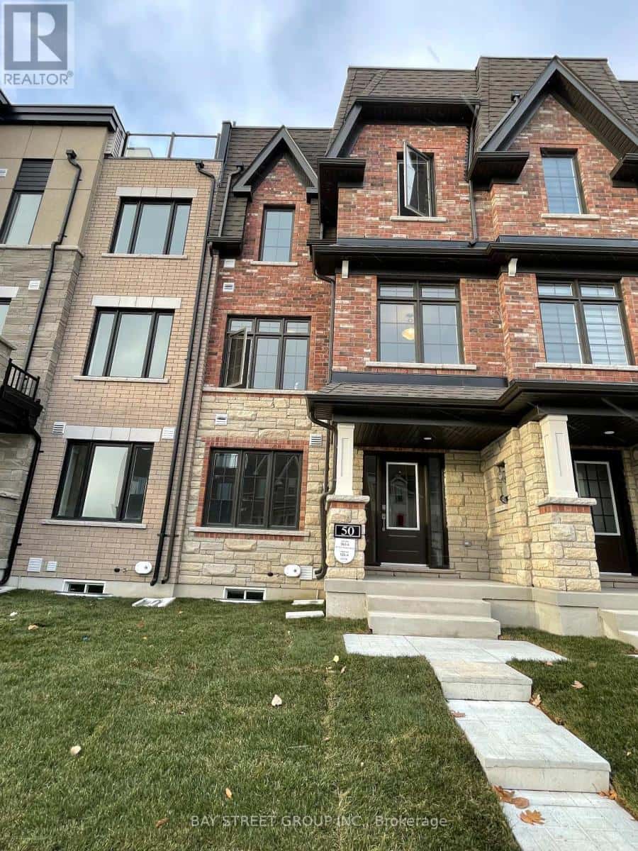 50 YORK DOWNS BOULEVARD N — Markham (Angus Glen), Ontario - Photo 2 of 16