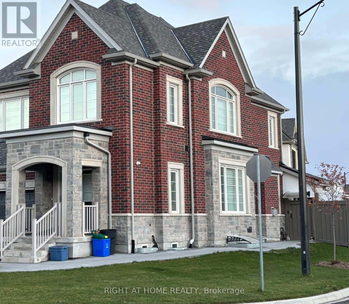 1480 Kitchen Court UPPER