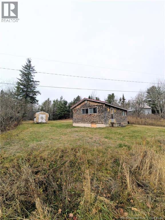 3462 Route 895 — Parkindale, New Brunswick - Photo 2 of 23
