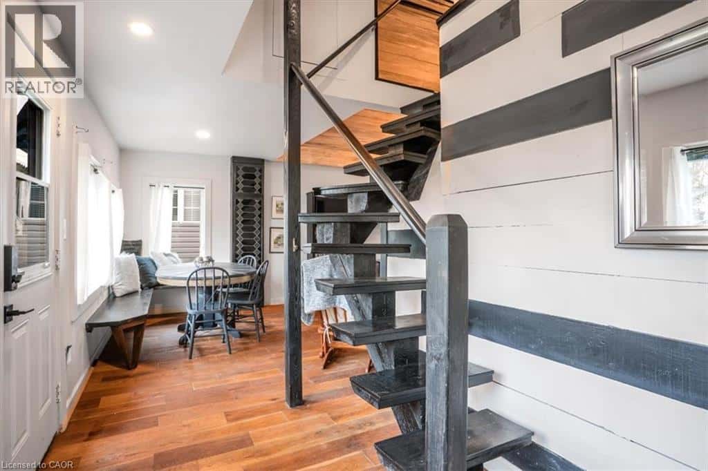 155 CEDAR Drive — Turkey Point, Ontario - Photo 4 of 45