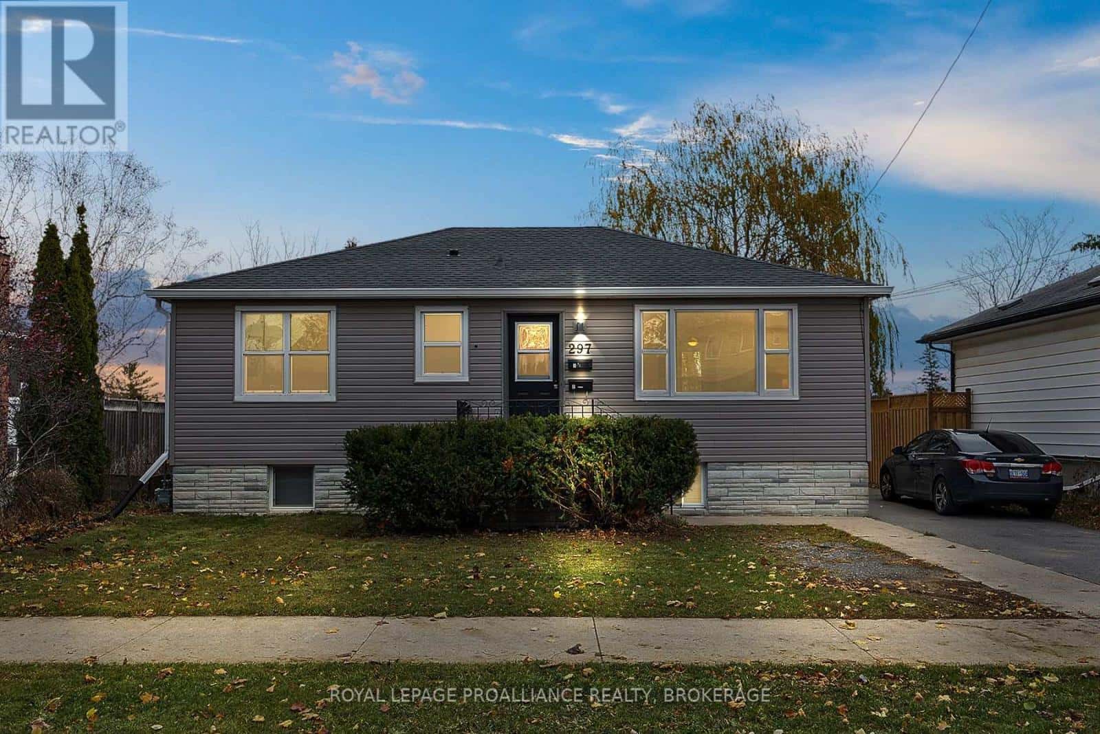 297 Kingscourt Avenue